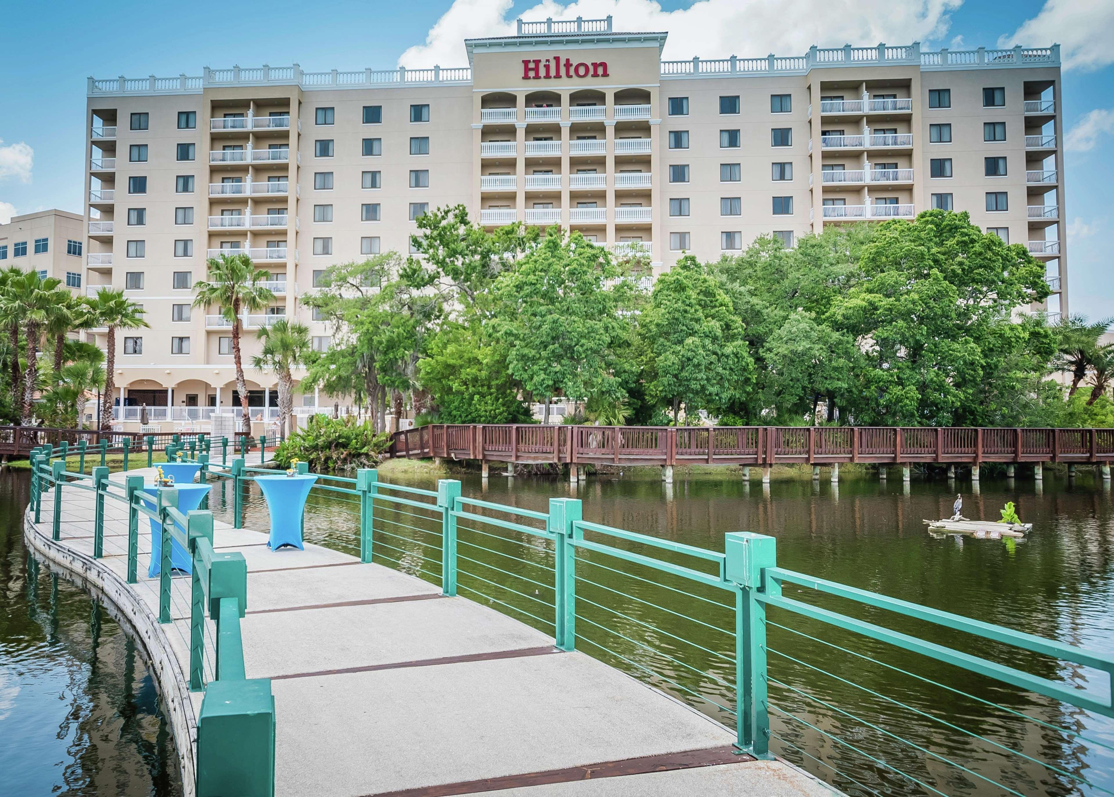 Hilton St. Petersburg Carillon Park Hotel Bagian luar foto