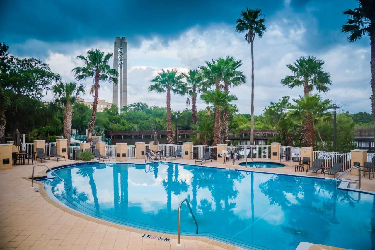 Hilton St. Petersburg Carillon Park Hotel Bagian luar foto