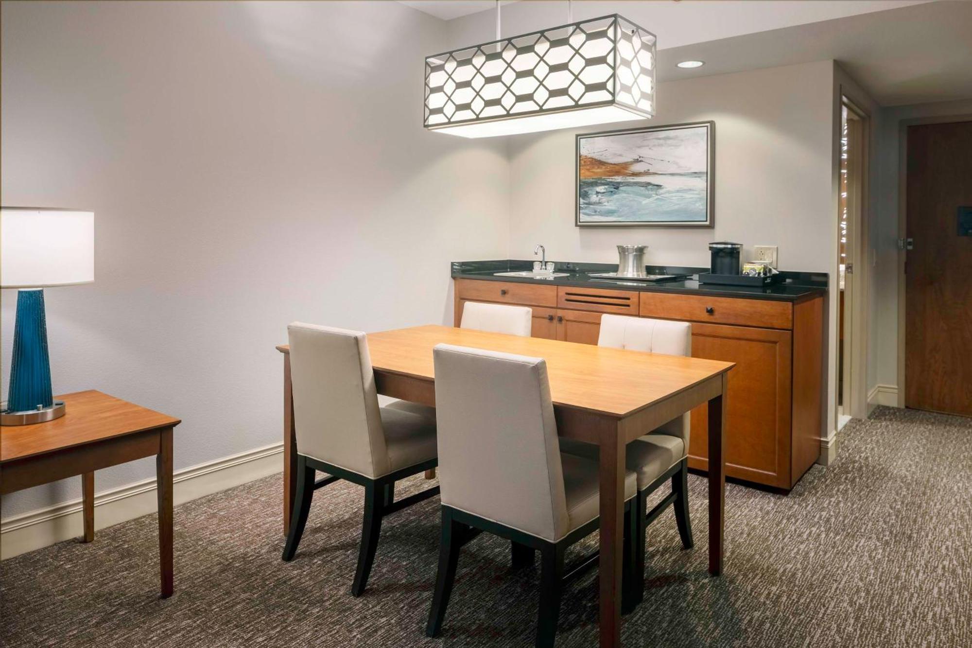 Hilton St. Petersburg Carillon Park Hotel Bagian luar foto