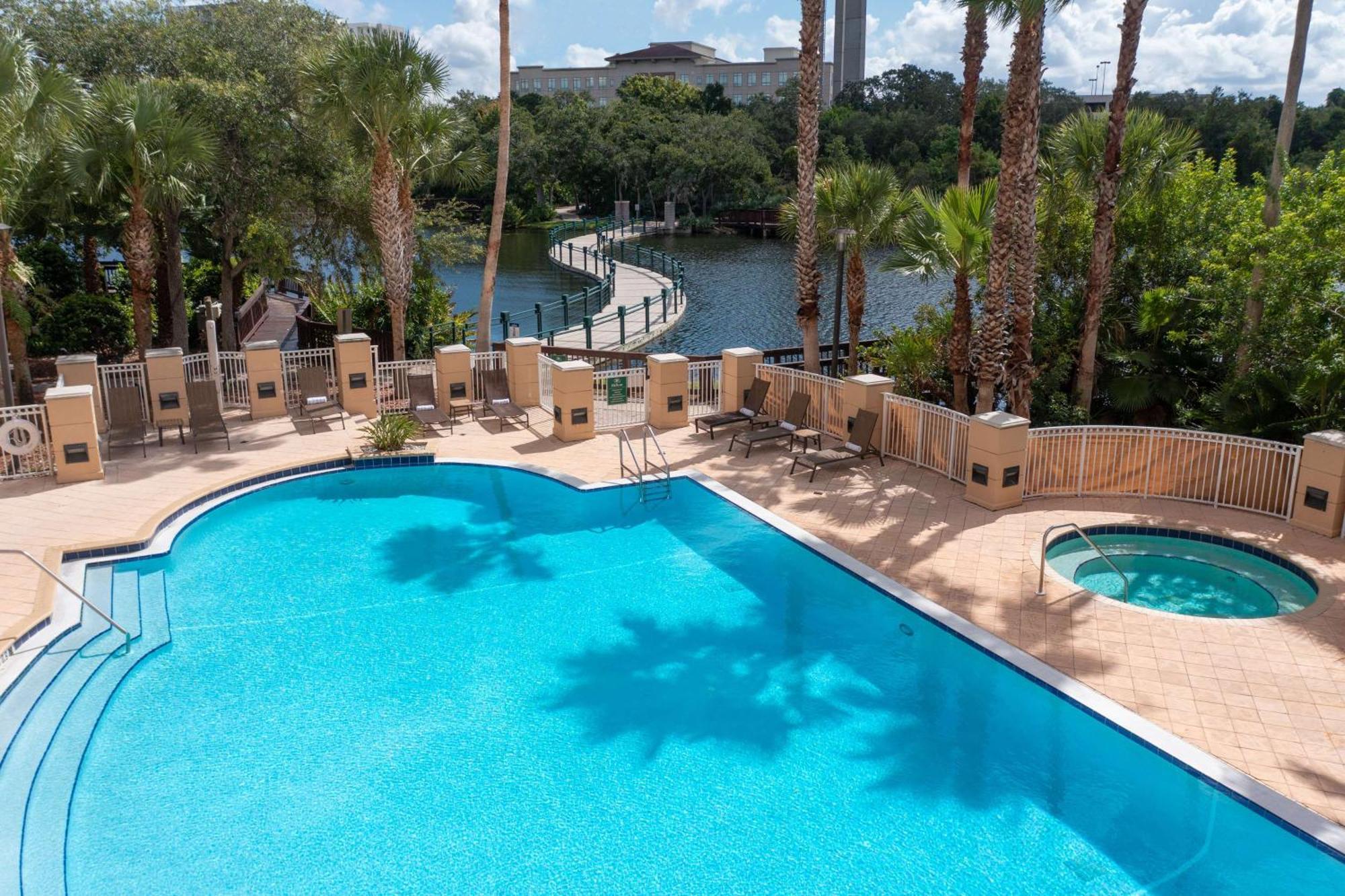Hilton St. Petersburg Carillon Park Hotel Bagian luar foto